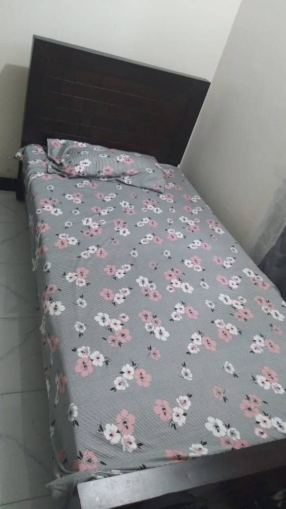 Single Bed with Dura Mattress 0