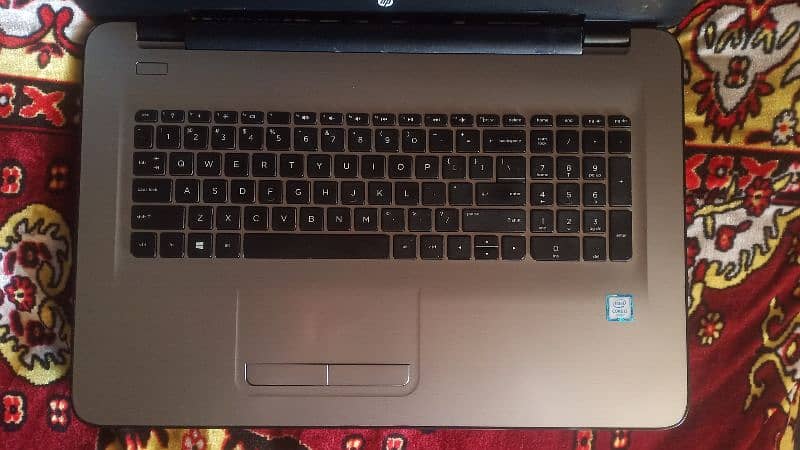 hp 17.3 inch display laptop for sale 2