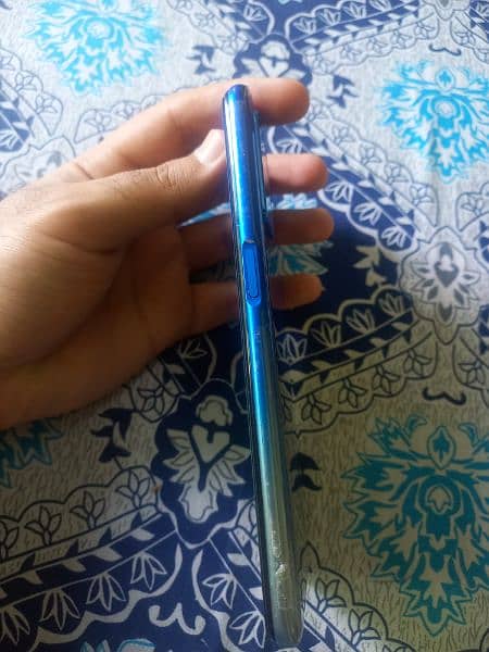 Oppo A54 in excellent condition 6