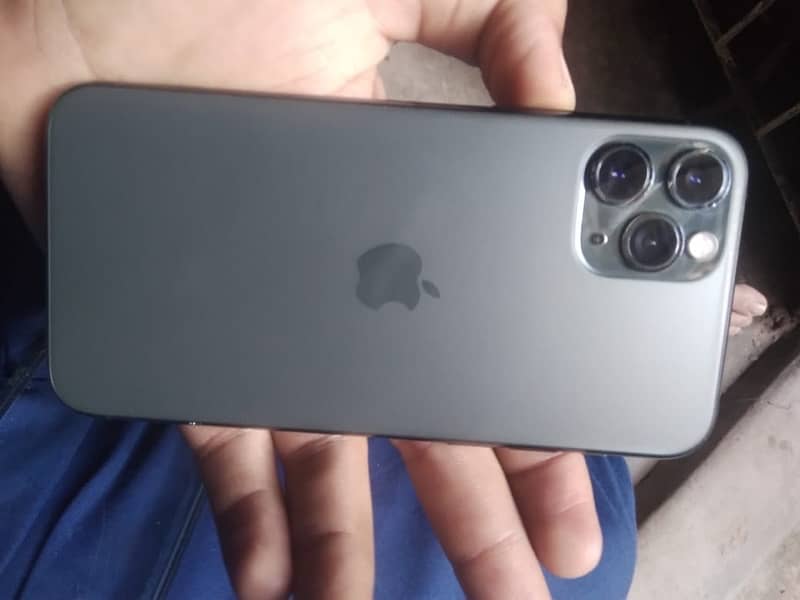 Apple Iphone 11 Pro 0