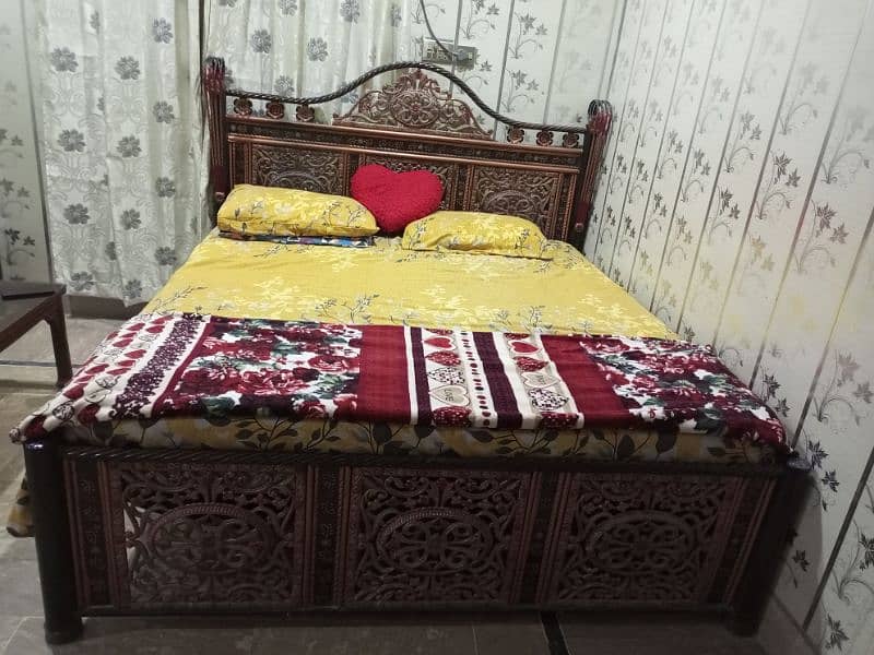 King size Bed with sofa and dressing table. Mattress not included. . 0