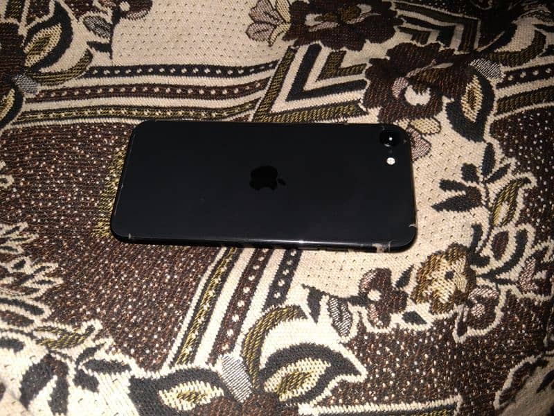 Iphone SE For Sale 4