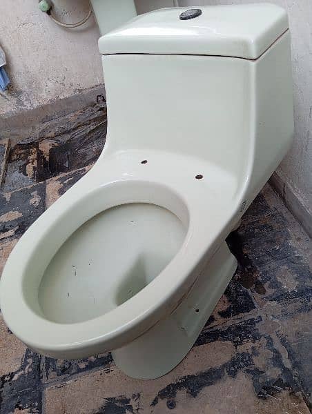 Commode / Toilets Seat 2