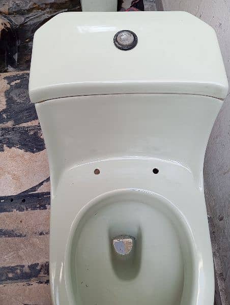 Commode / Toilets Seat 5