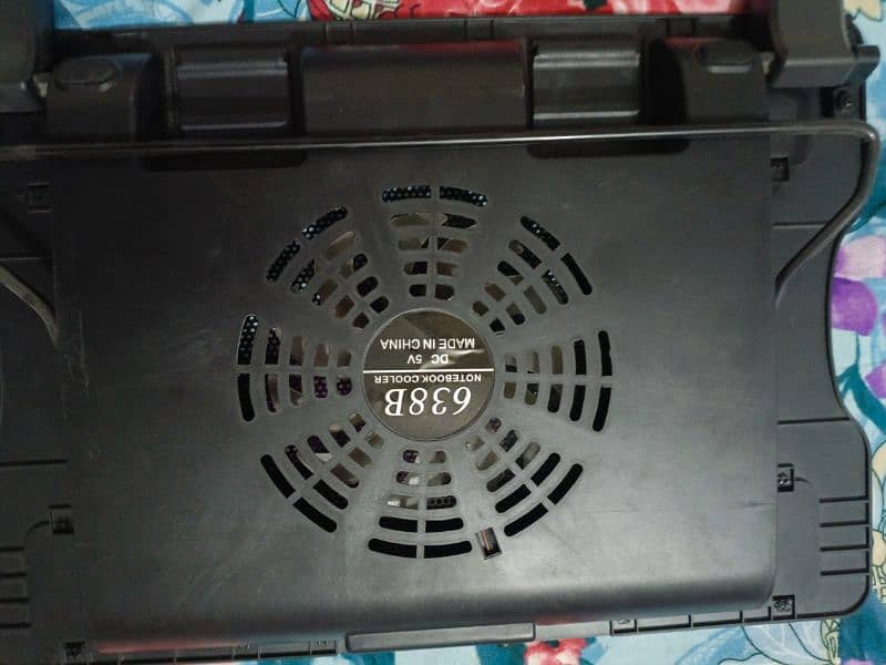 Laptop Cooling table with lightning fan 2
