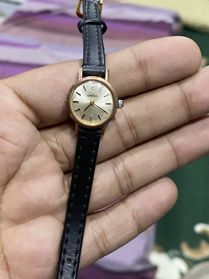 OMEGA Ladies Watch 5