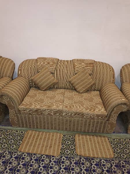 7 seater Sofa set for Sale 3