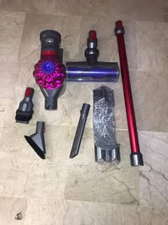 Dyson v7 cordless vacuum cleaner