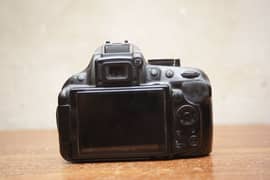 canon 60d with 2 lens Big offer for biginners