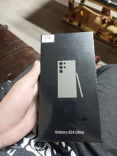 Samsung S24 ultra titanium Grey 12/256 Box pack