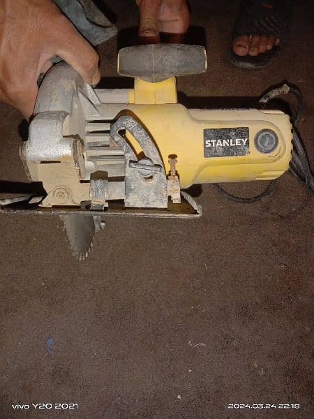 Stanley circular saw, tree cutter 0