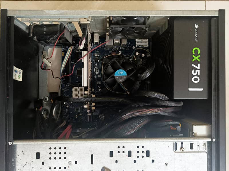 Core i5 PC CPU and LCD (Budget) 3