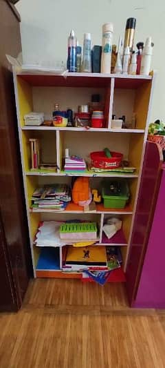 kids book shelf