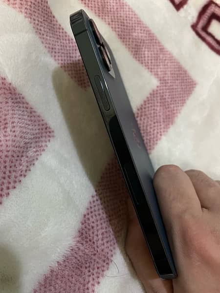 Iphone 12 pro 128GB PTA Approved 5