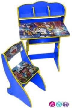 Kuds study table ' H chairs. 03215323245