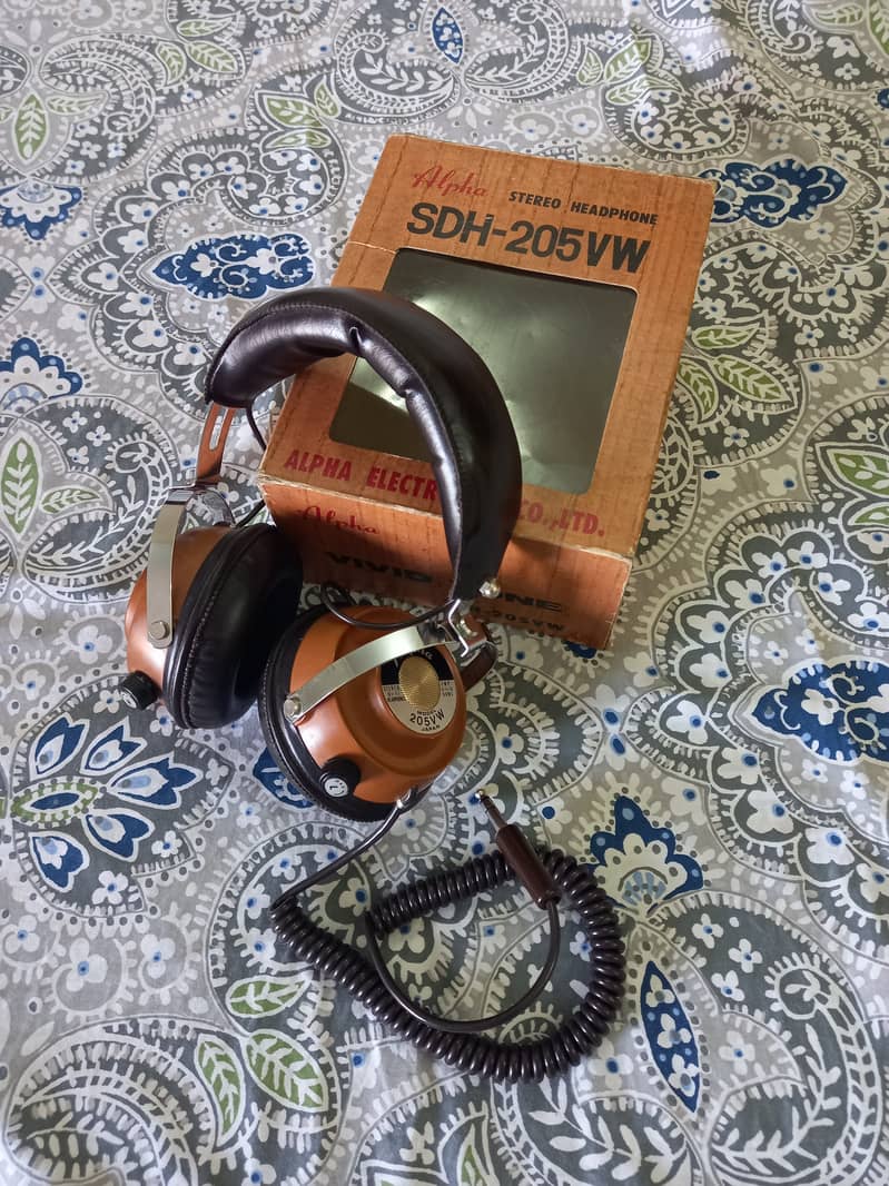 Vintage Headphones SDH-205VW (Alpha Electronics JAPAN) 0