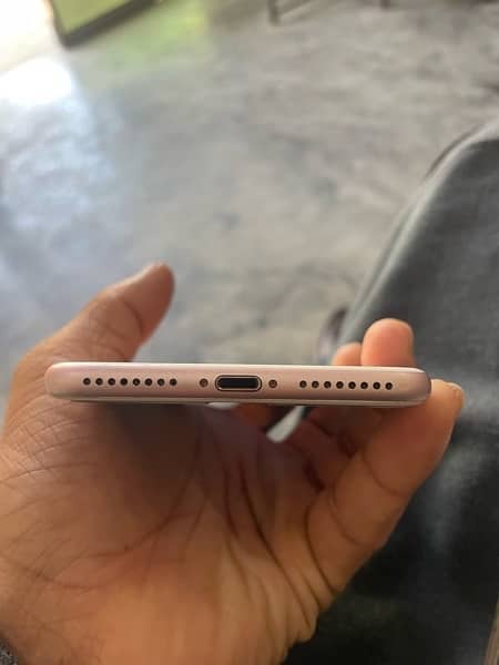 I phone 7plus 128gb Pta approved only battery change condition 10 by10 0