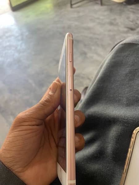 I phone 7plus 128gb Pta approved only battery change condition 10 by10 2