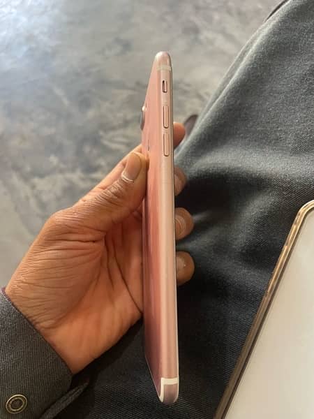 I phone 7plus 128gb Pta approved only battery change condition 10 by10 3