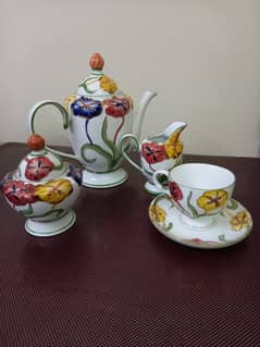 Tea set (Fine Porcelain Japan)