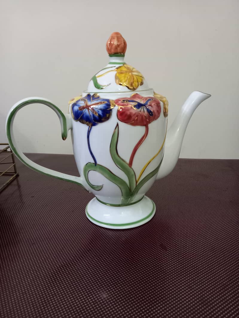 Tea set (Fine Porcelain Japan) 12