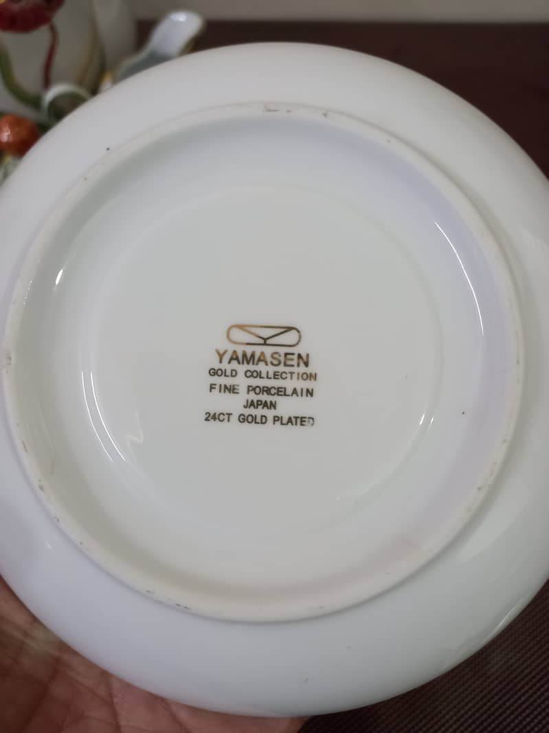 Tea set (Fine Porcelain Japan) 18