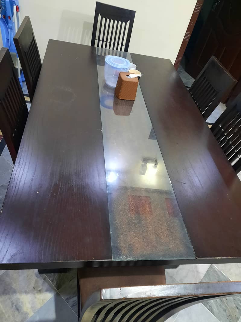 Wood dining table 0