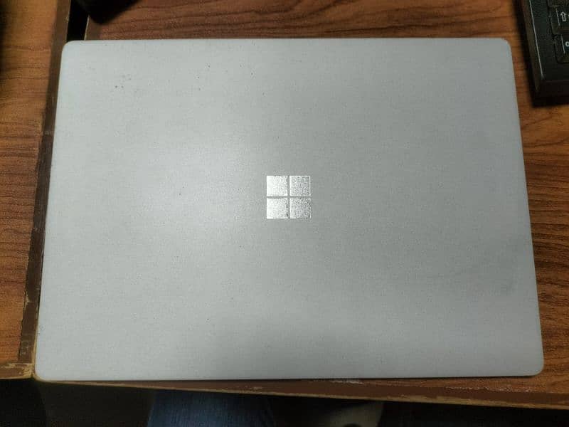 Microsoft surface laptop 2.     only Whatsapp contact #03493442246 4