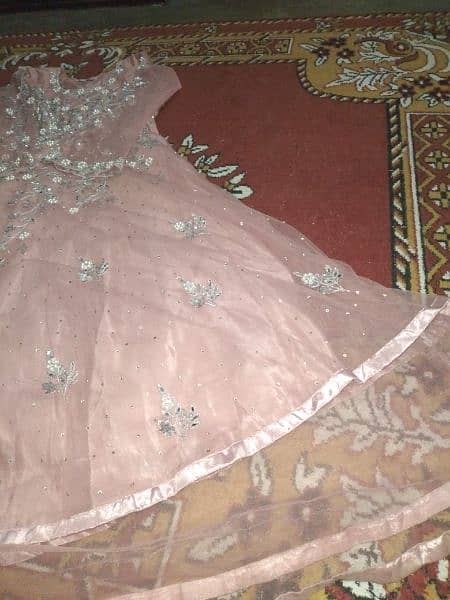 Long maxiy with great stiches cloth 100 prcnt condition 6