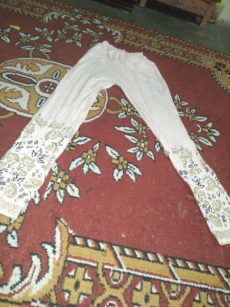 Long maxiy with great stiches cloth 100 prcnt condition 12