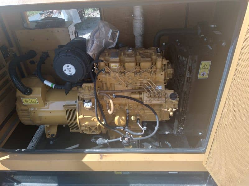 Olympian Caterpillar USA 22 KVA brand new diesel generator 0
