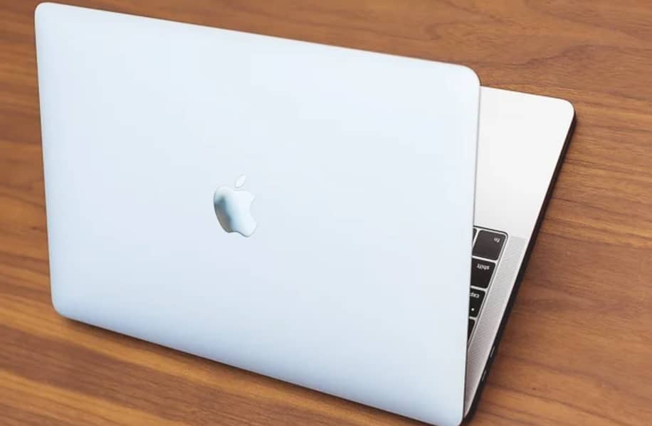 Apple MacBook Pro With Touch Bar - 8th Gen Ci5 QuadCore 08GB 256 5