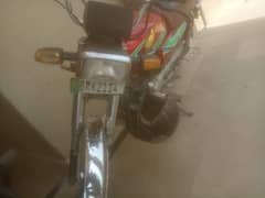 Motor cycle Crown 2017 Model in good condition