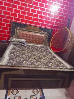 Double bed 2 saird table Safe Daresing