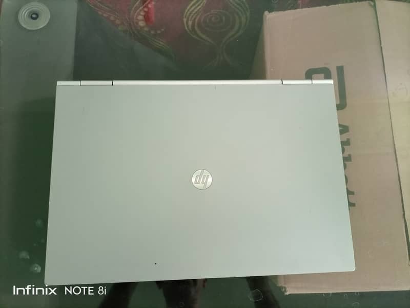HP EliteBook 8460P Laptop 1