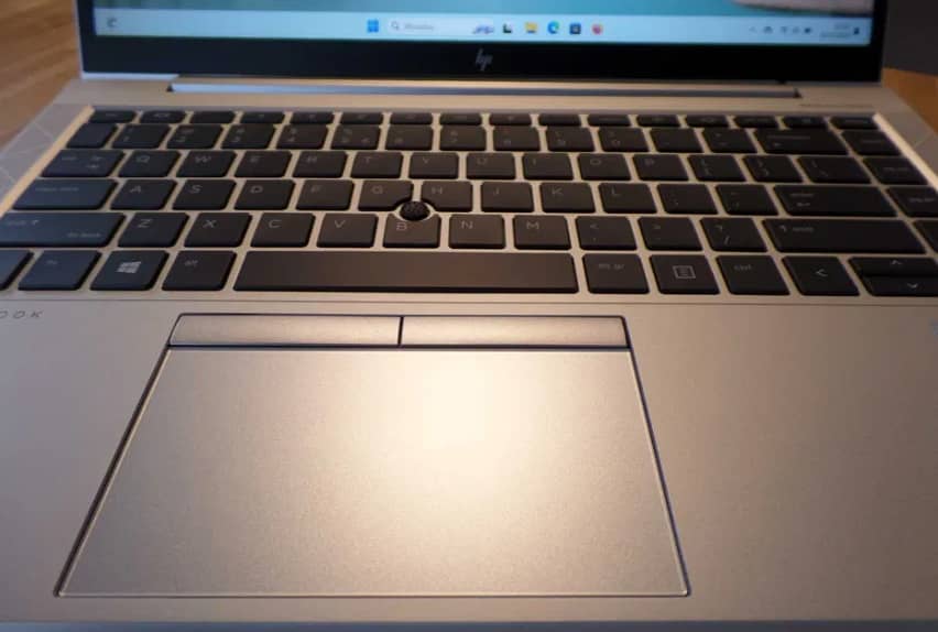 HP EliteBook 840 G8 11th Gen Core i5 QuadCore 08GB 512 ssd 4