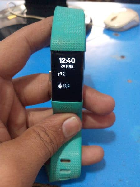 Fitbit watch fb407 6