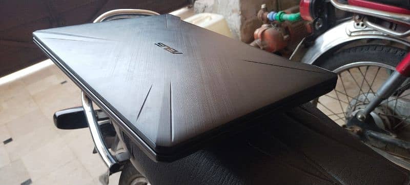 Asus tuf 505 laptop for sale in good condition 3