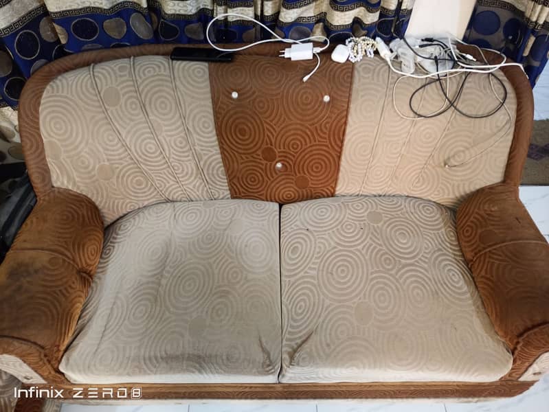 7siters sofa set condition 8/10 3