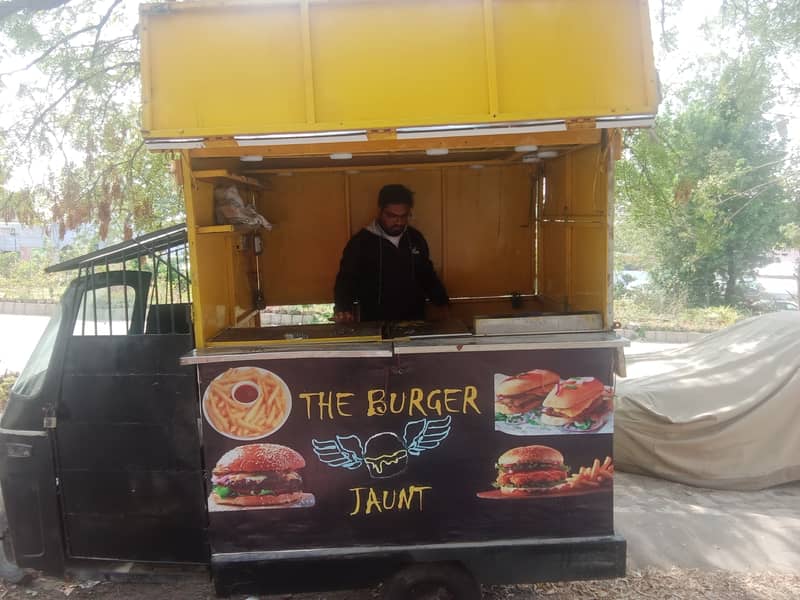 Fast-Food Cart Raksha 0