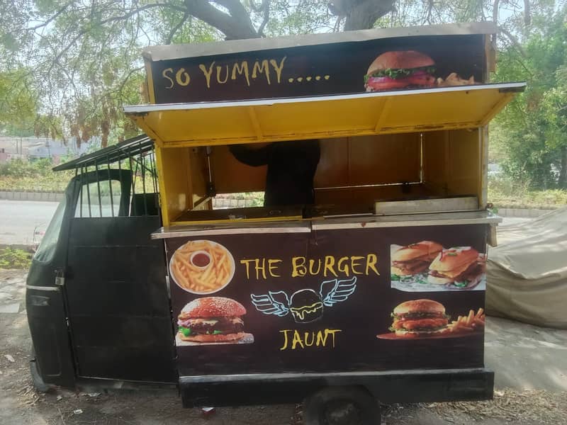 Fast-Food Cart Raksha 1