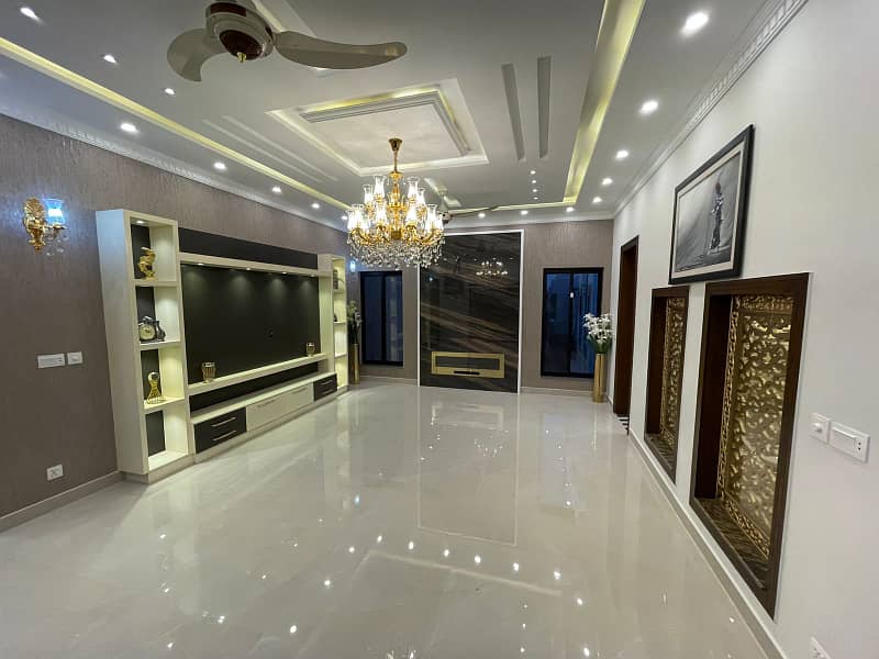 1-Kanal Luxury House for Sale in Ghouri Block Sec-B Bahria Town Lahore 25