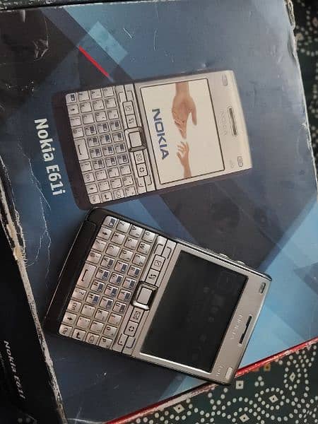 Nokia E61i 3