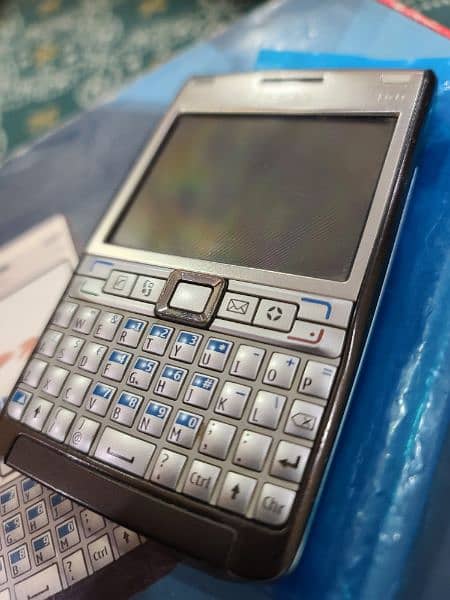 Nokia E61i 4