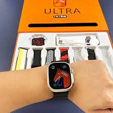 WS10 Ultra 2 Smart watch With Earbuds SUIT Series 9 Ultra With 7 Strap 1