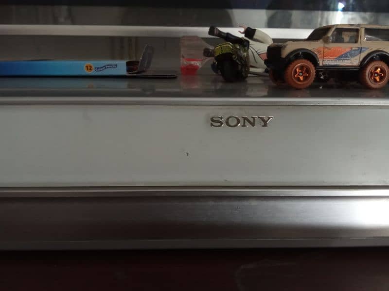 Sony wega for sale display problem ha voice ok ha channel change ho ry 1