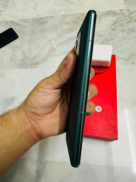 oneplus 10 pro just like new ,official Pta Approved 7
