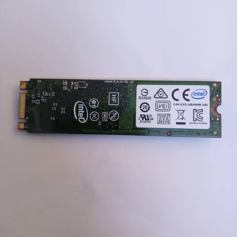 180 GB M2 SSD 0