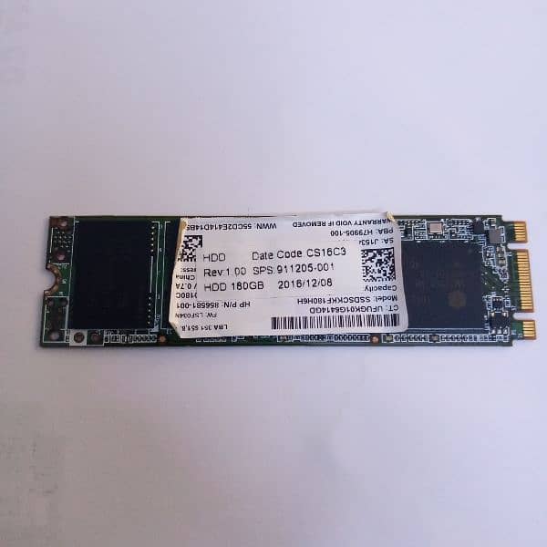 180 GB M2 SSD 2