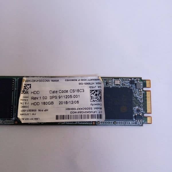 180 GB M2 SSD 4